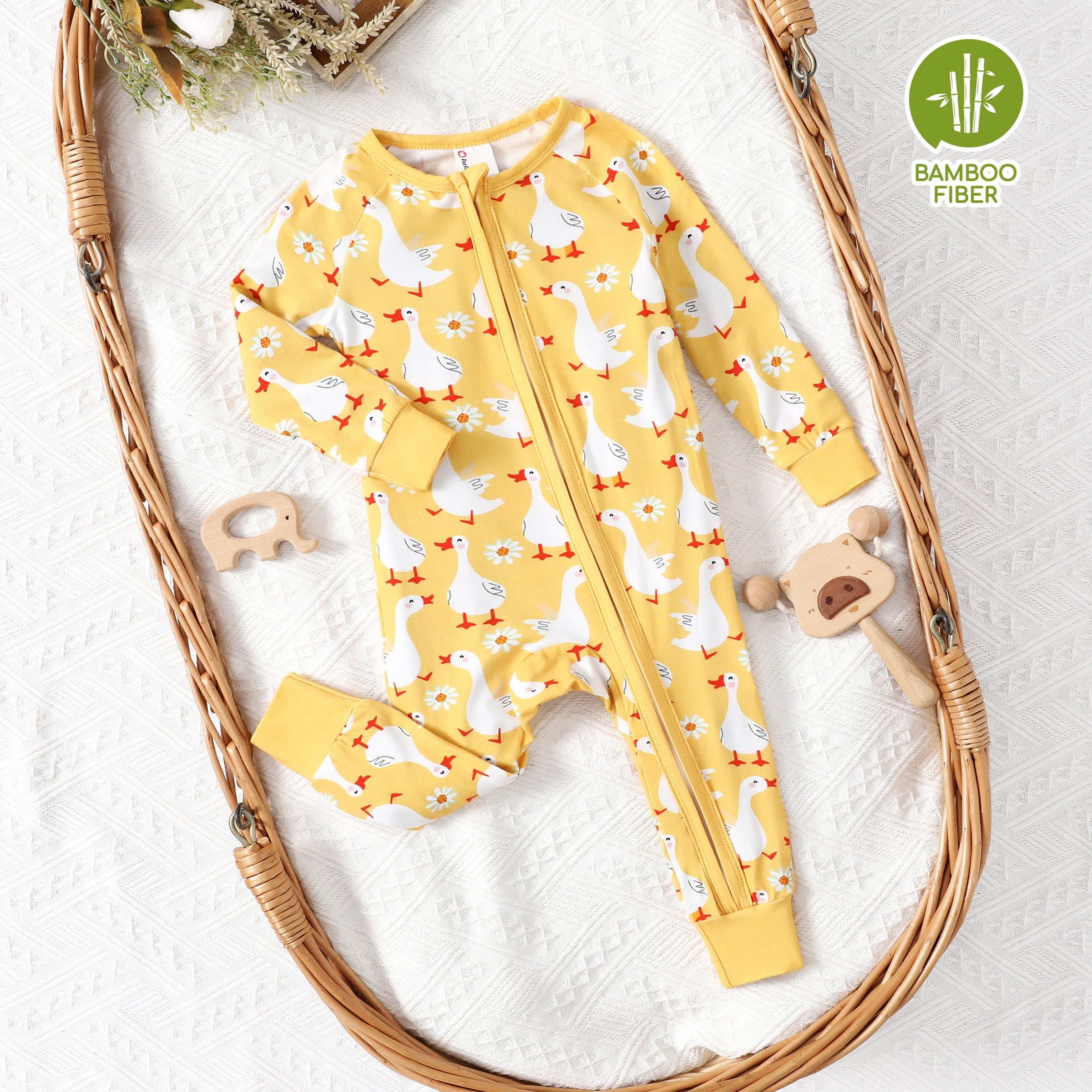 PatPat Baby Girl Clothes Unisex Viscose from Bamboo Footless Zip Sleepwear Long Sleeve Snug Fit Baby Pajamas for Newborn Infant Boys Girls Baby Gifts Sleeper 2Pack,0-3 Months